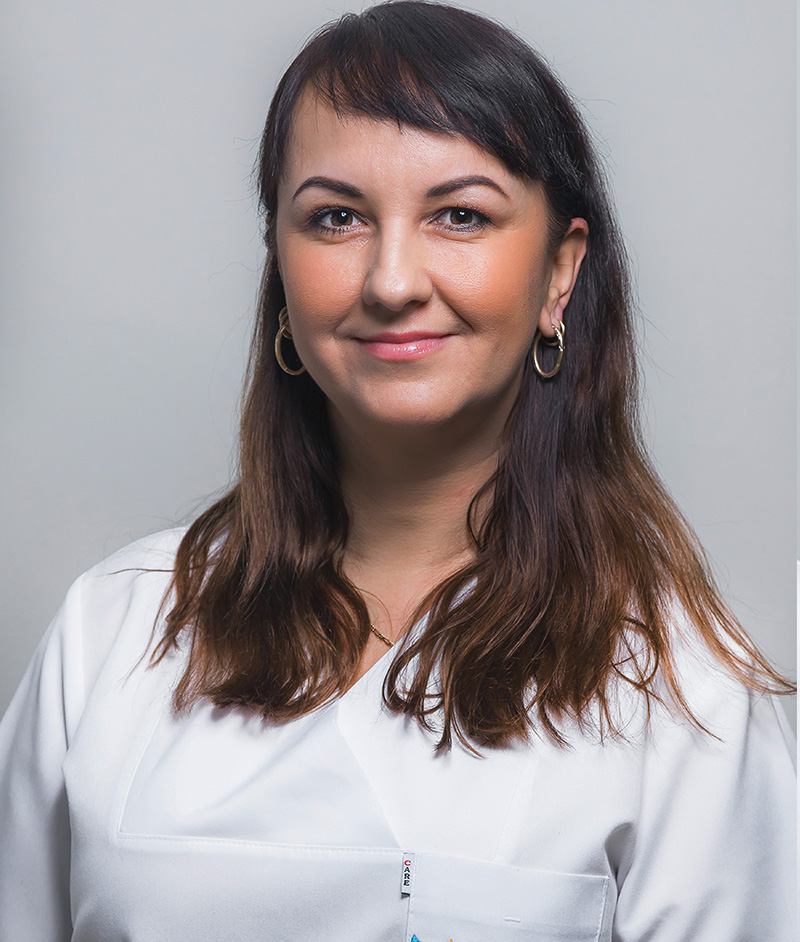 KUŠNÍROVÁ Lucia